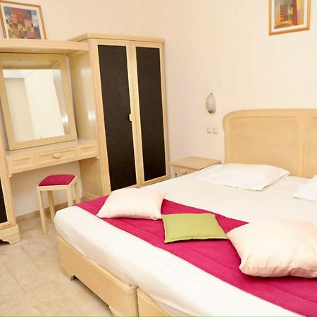 Appart Hotel Rodes Mezraia Εξωτερικό φωτογραφία