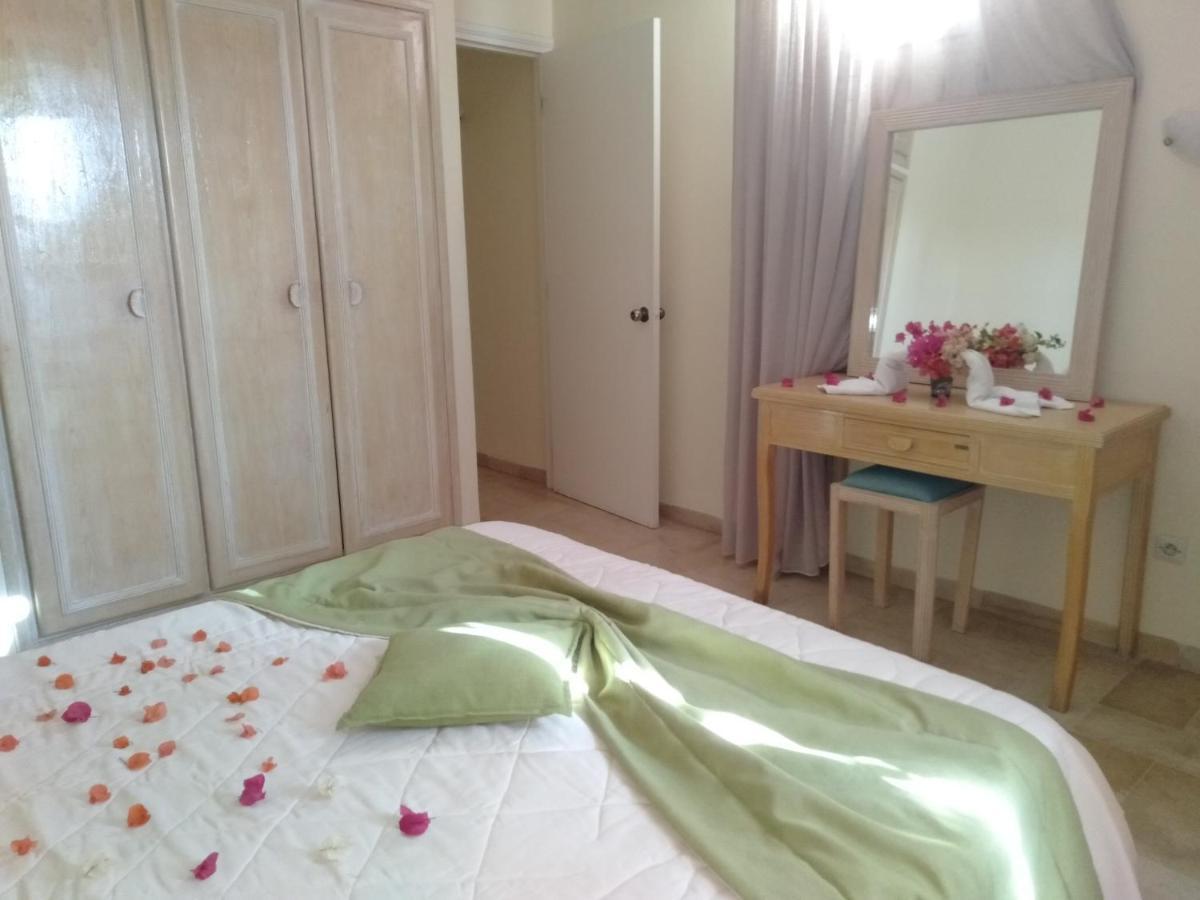 Appart Hotel Rodes Mezraia Εξωτερικό φωτογραφία
