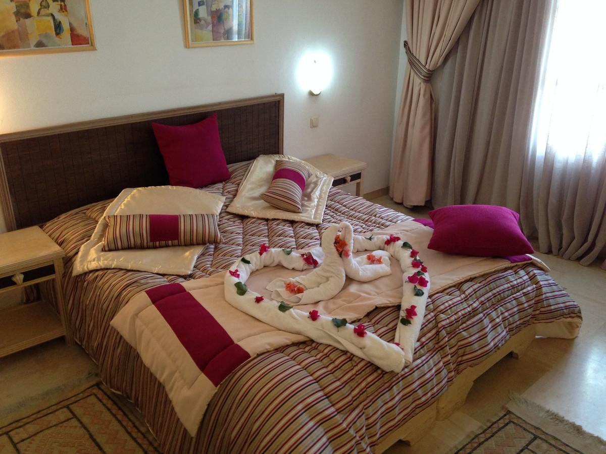 Appart Hotel Rodes Mezraia Εξωτερικό φωτογραφία